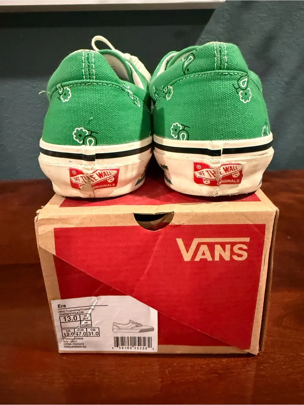 Vans low top